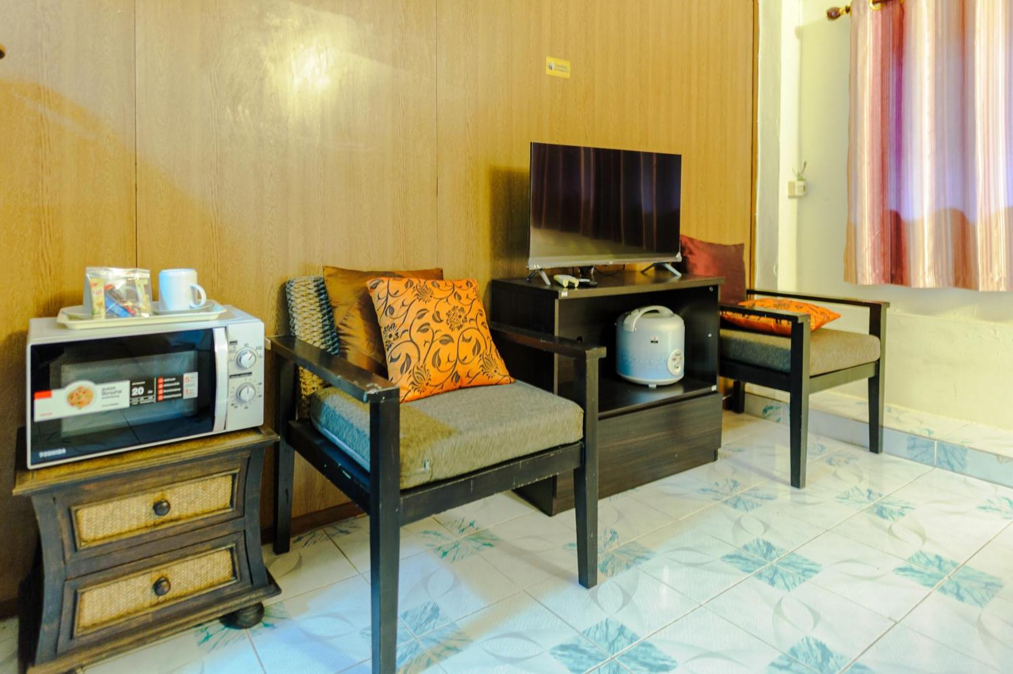 High5 Guesthouse 파타야 외부 사진